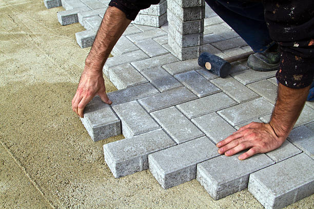 Best Driveway Paving Contractor  in Salem, IL